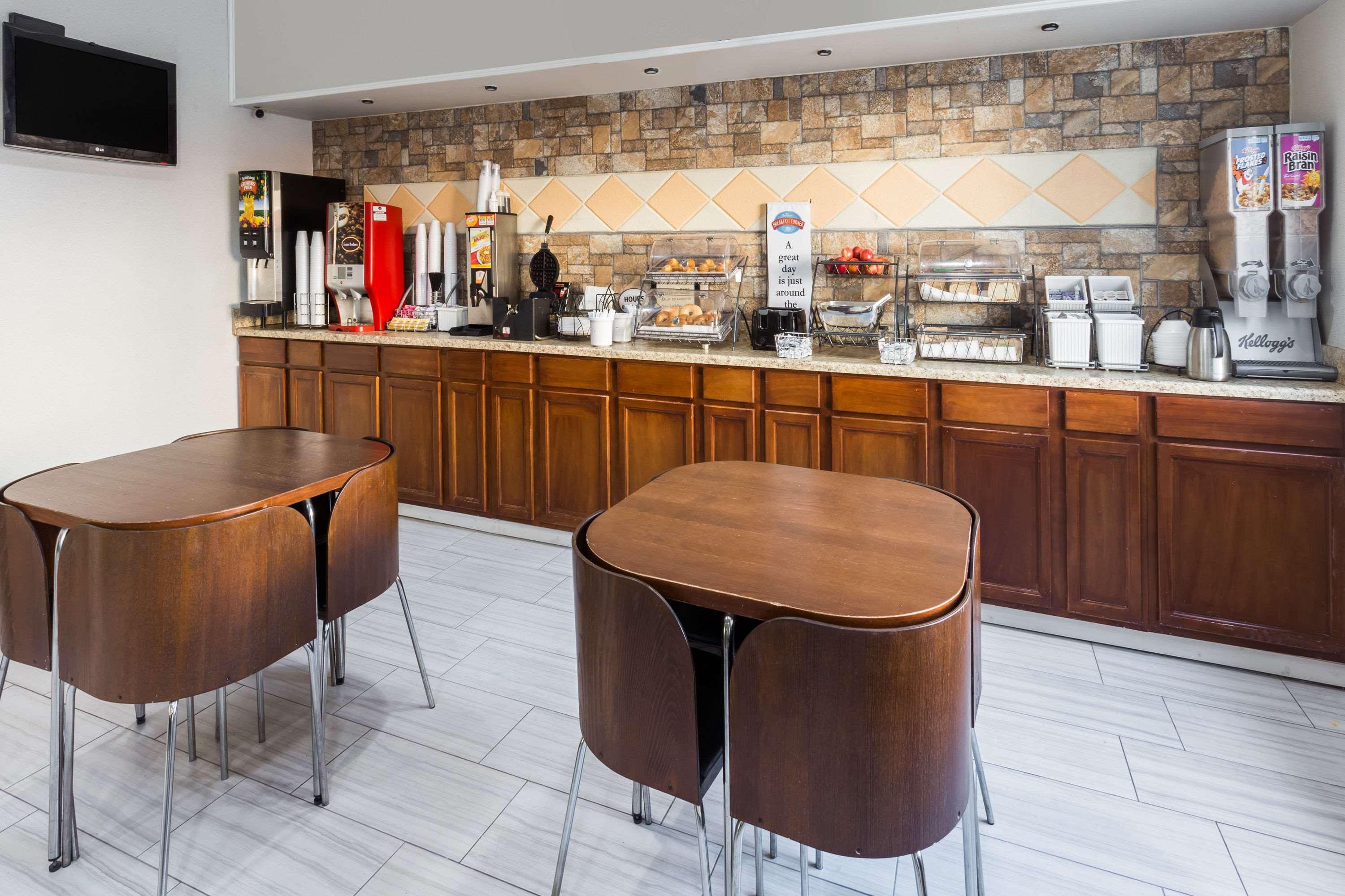 Baymont By Wyndham Hotel 3*