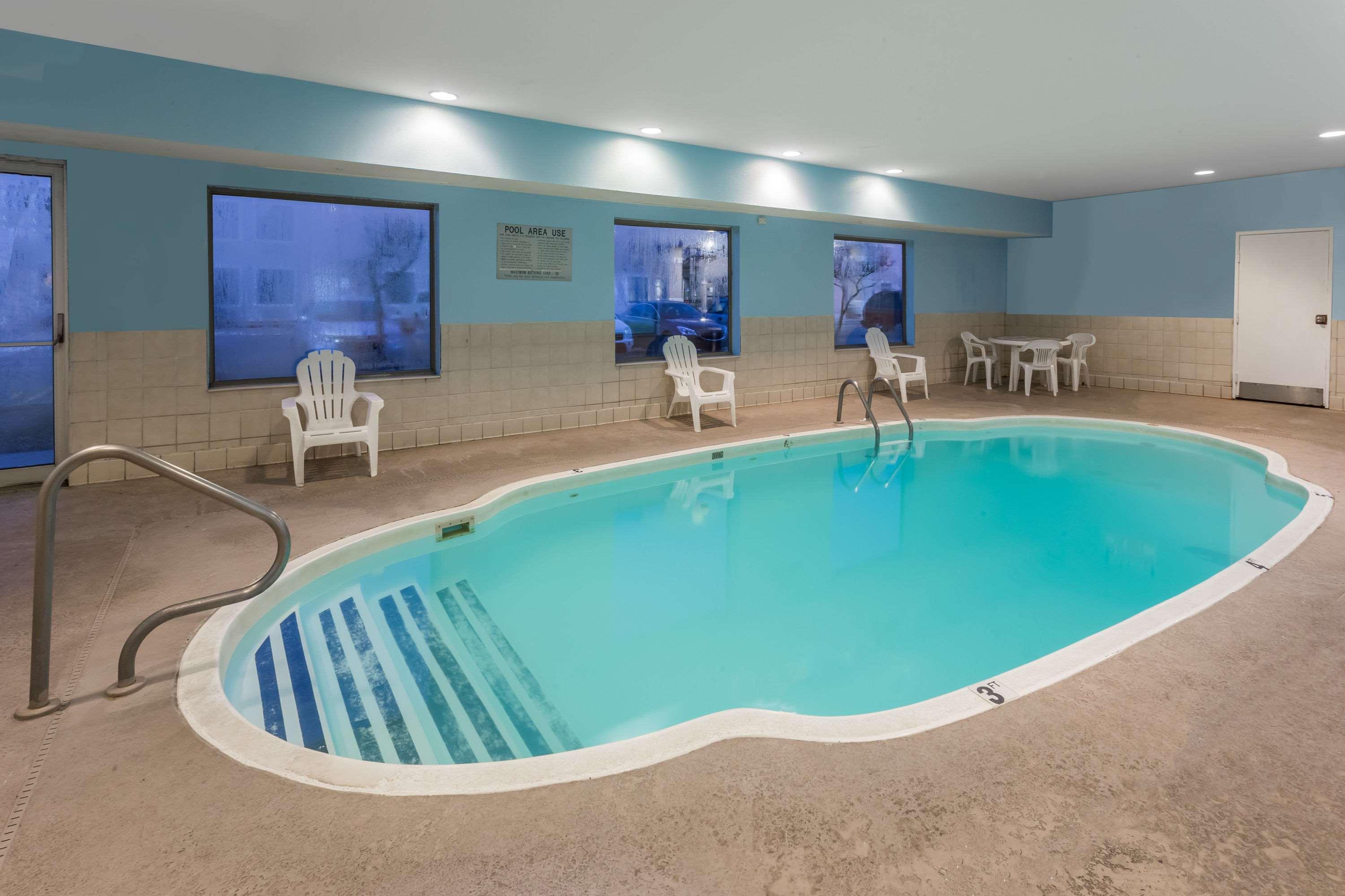 Baymont By Wyndham Hotel